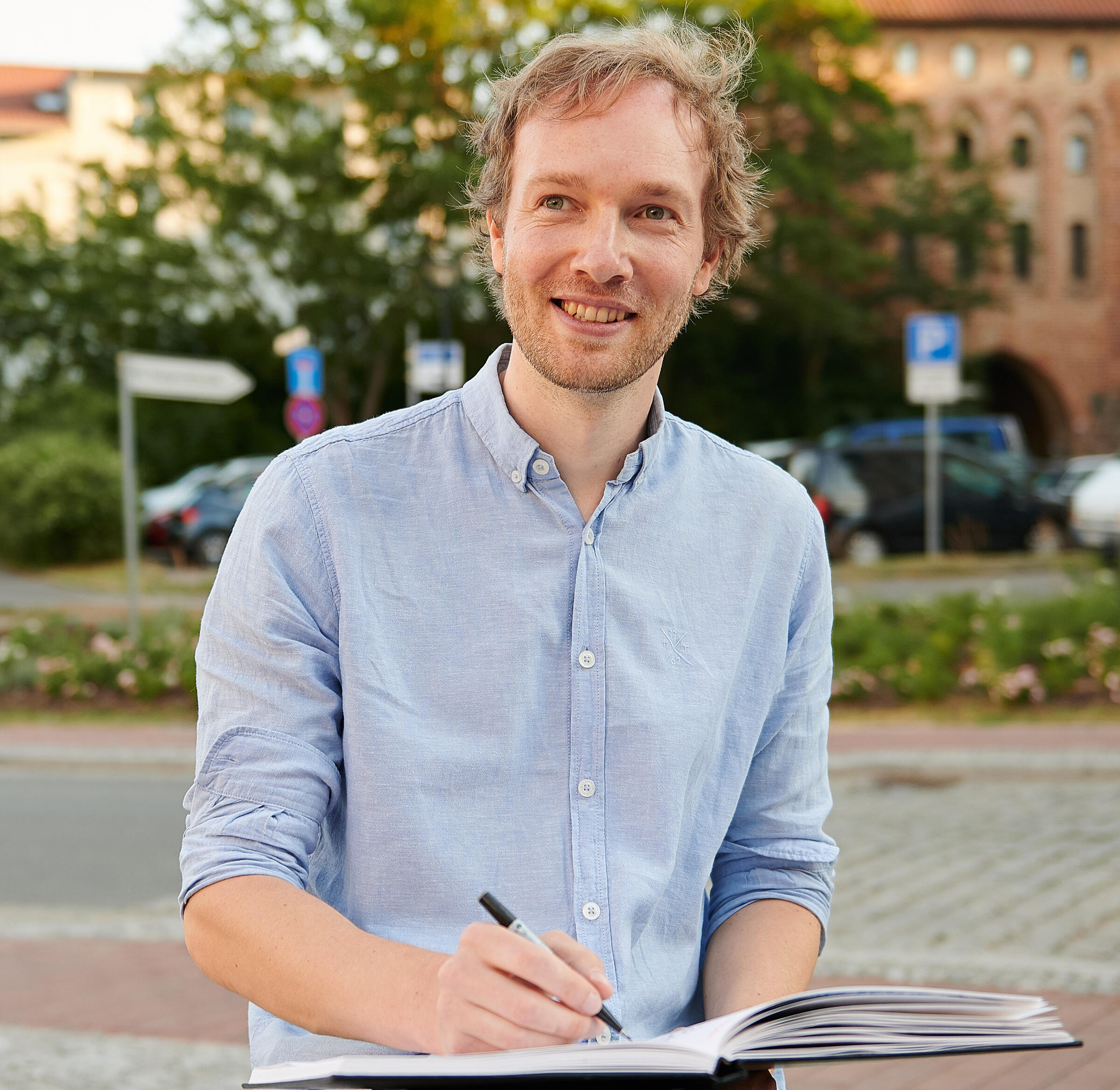 似顔絵師マキシム (Maxim) - 東京・日本全国出張のイベント似顔絵